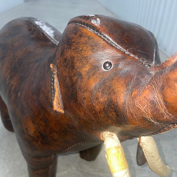 Vintage DIMITRI OMERSA Leather Elephant Abercrombie Fitch Footstool Ottoman RARE - Picture 6 of 16